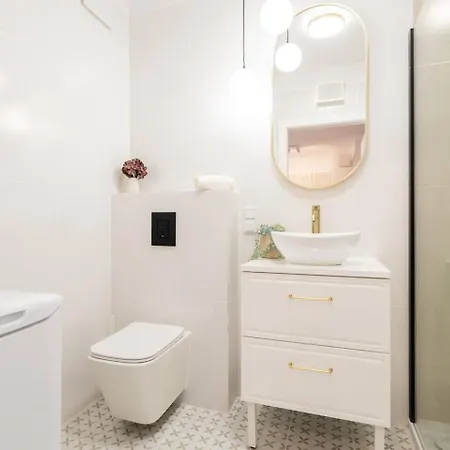 Apartmán Rosewood With Ac And Balcony Wiktoryn