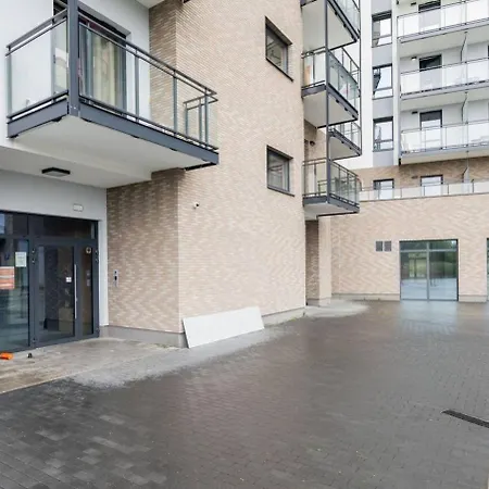 Apartmán Rosewood With Ac And Balcony Wiktoryn