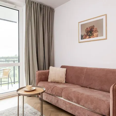 Apartment Rosewood Wiktoryn *